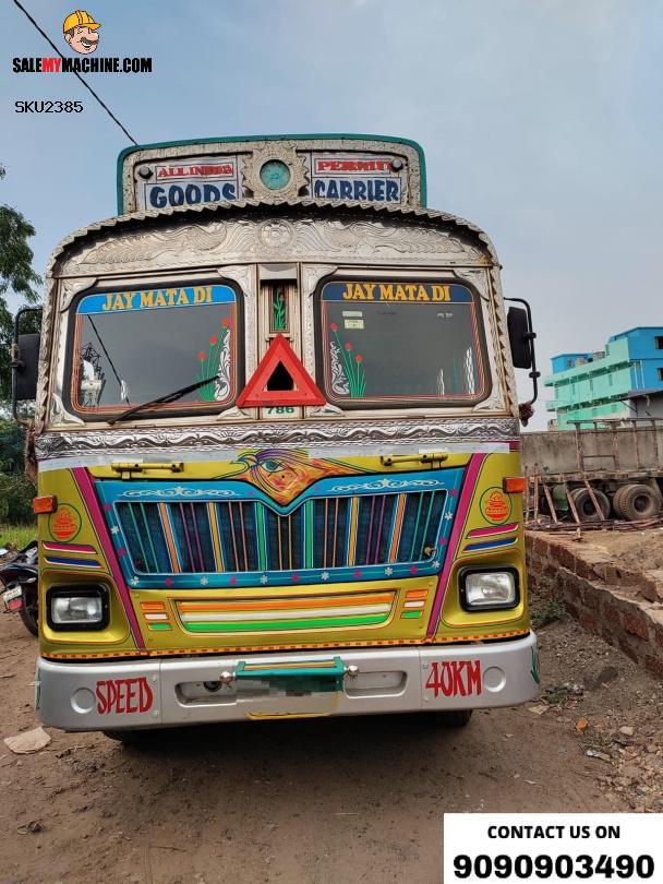 MAHINDRA MN 31 -12 WHEELER TRUCK